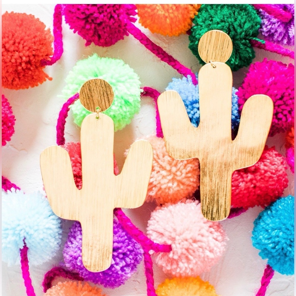 Treasure Jewels 24kt Gold Plated Cactus Earring